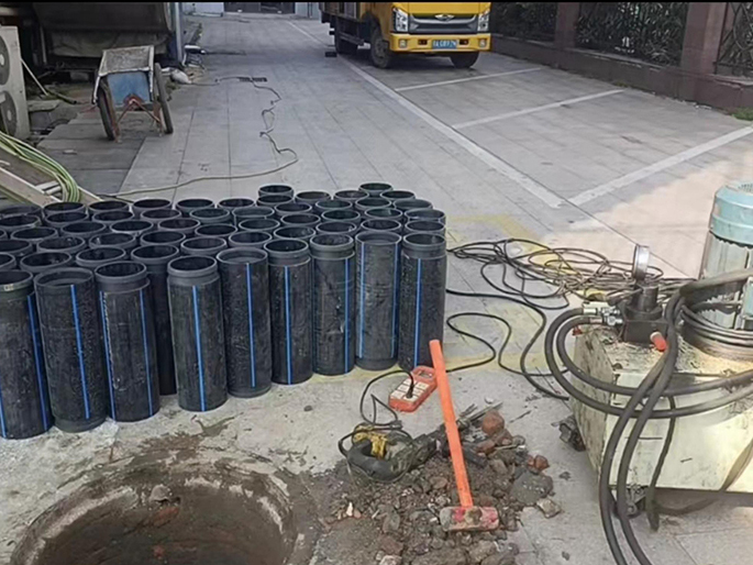 毕节PE置换管厂家 DN315置换管 非开挖管短管置换